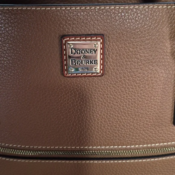 Dooney & Bourke Large Shopper - Picture 4 of 16